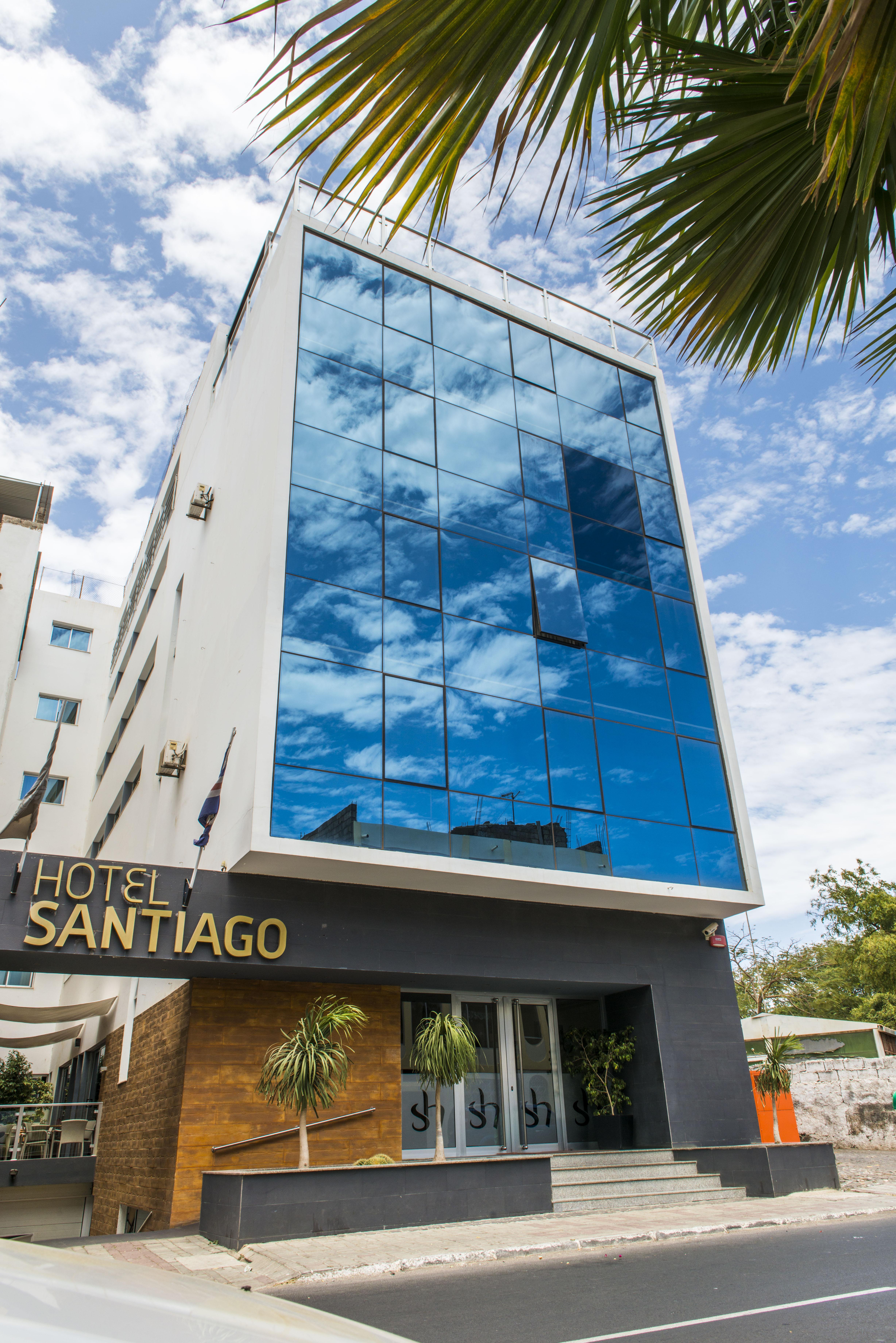 Hotel Santiago Прая Екстериор снимка